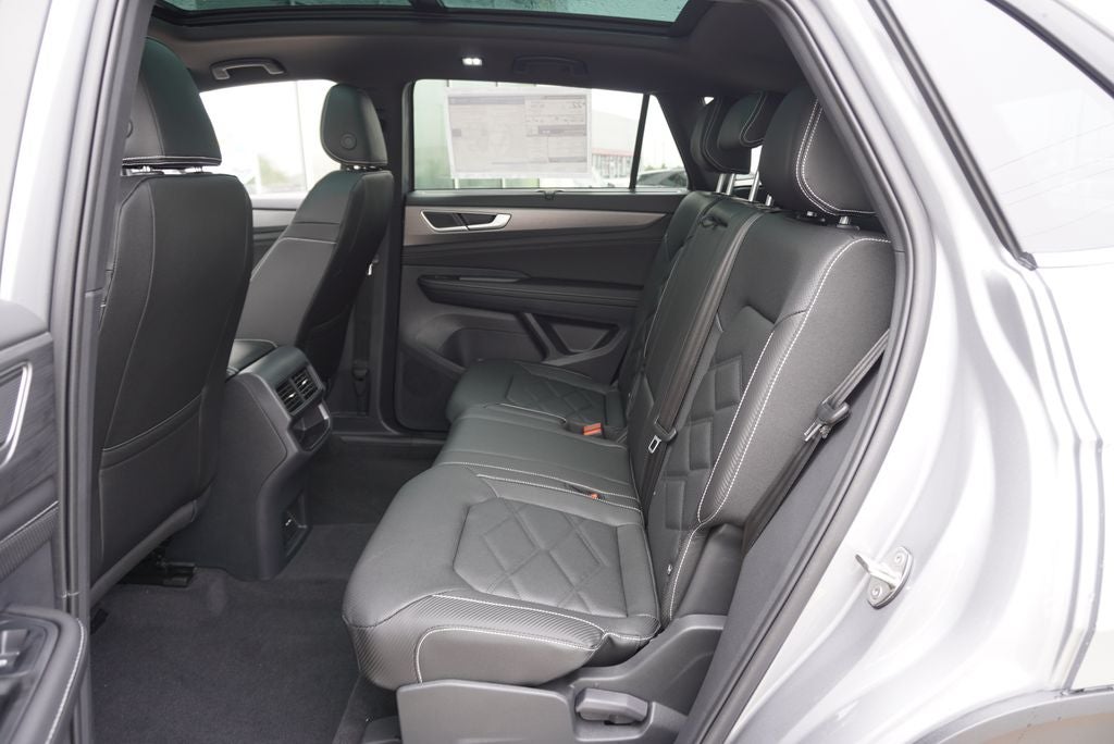 2026 Volkswagen Atlas Cross Sport SE w/Technology