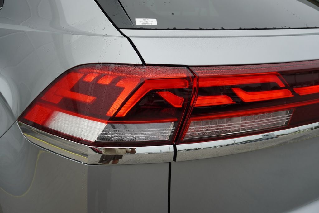 2026 Volkswagen Atlas Cross Sport SE w/Technology