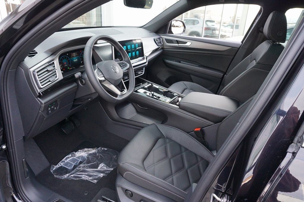 2026 Volkswagen Atlas Cross Sport 2.0T SE w/Technology