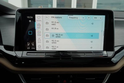 2026 Volkswagen Atlas Cross Sport SE w/Technology