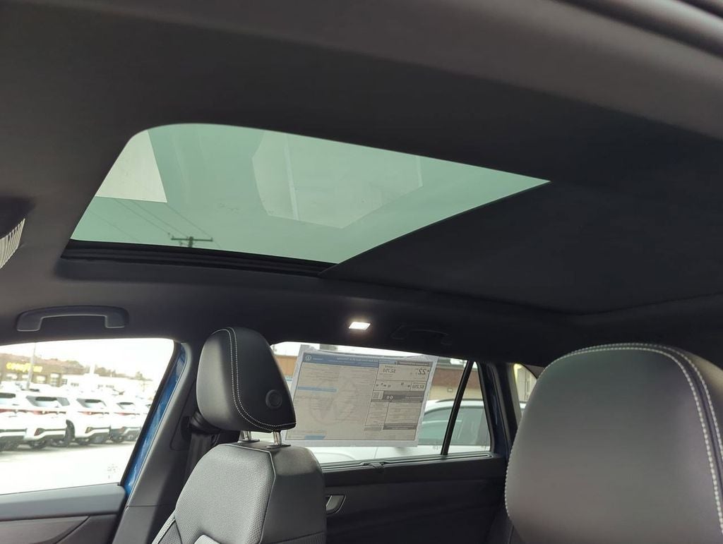 2026 Volkswagen Atlas Cross Sport 2.0T SE w/Technology