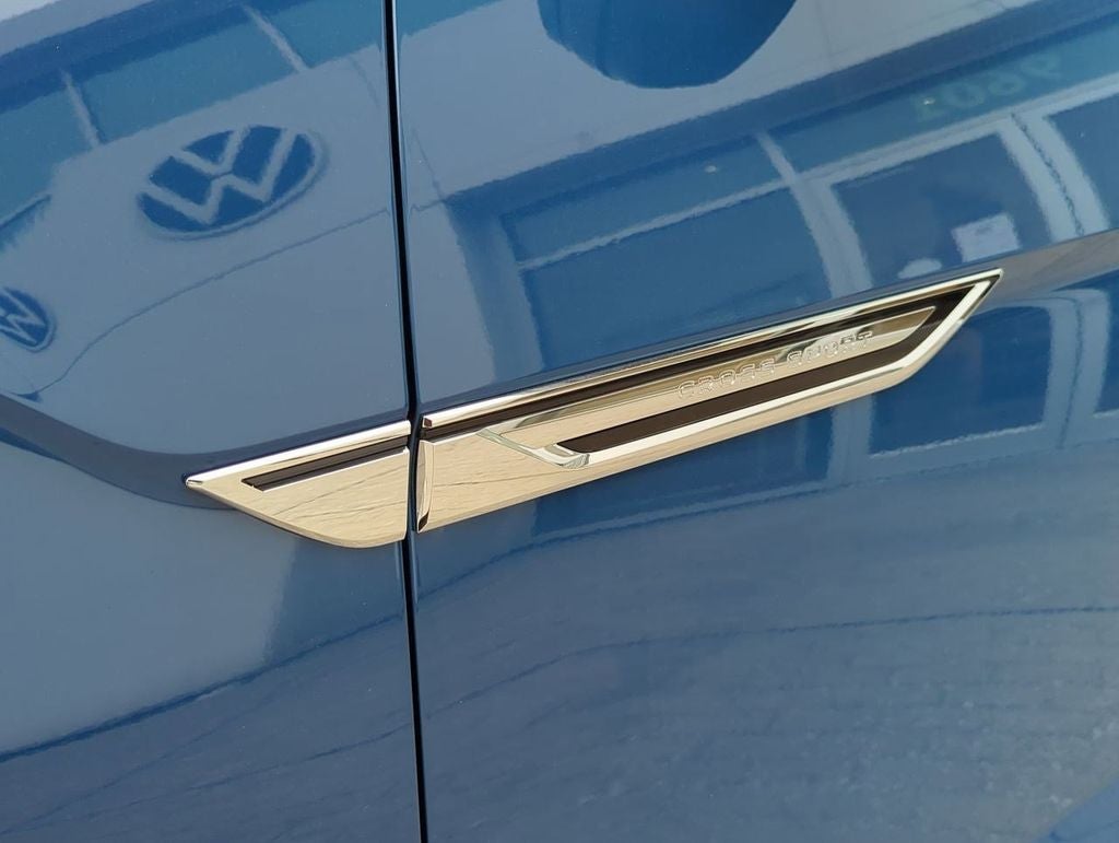 2026 Volkswagen Atlas Cross Sport 2.0T SE w/Technology