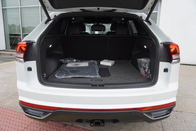 2026 Volkswagen Atlas Cross Sport SE w/Technology