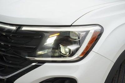 2026 Volkswagen Atlas Cross Sport SE w/Technology