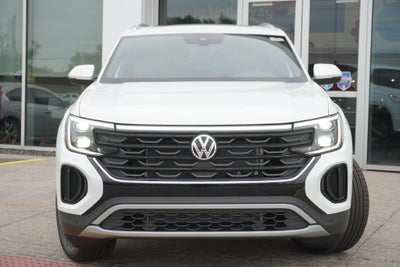 2026 Volkswagen Atlas Cross Sport SE w/Technology