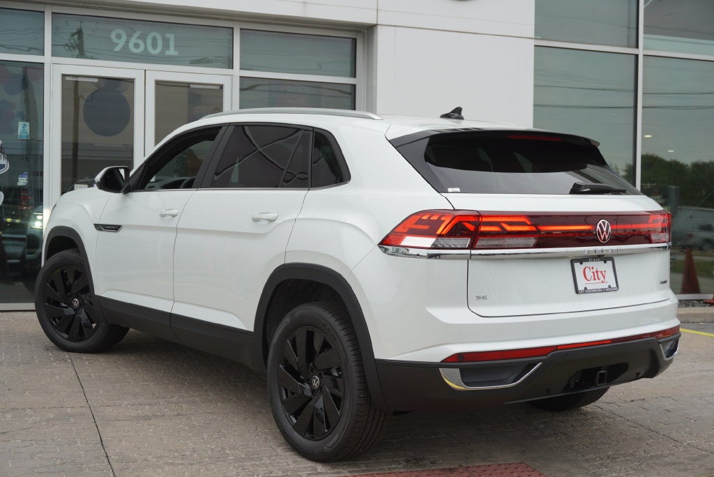 2026 Volkswagen Atlas Cross Sport SE w/Technology