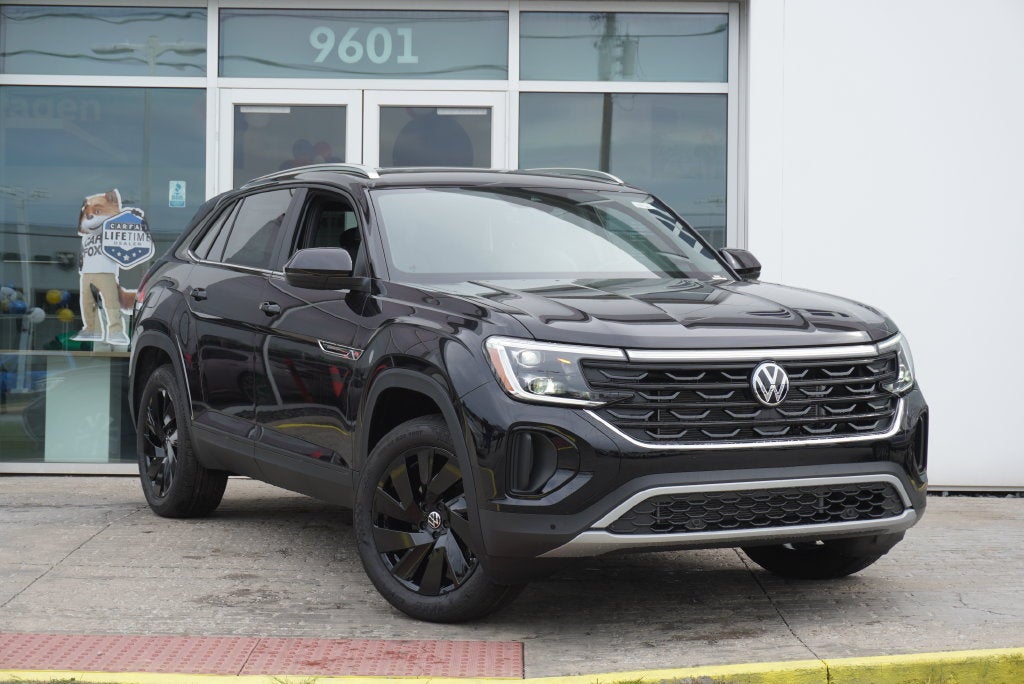 2026 Volkswagen Atlas Cross Sport SE w/Technology