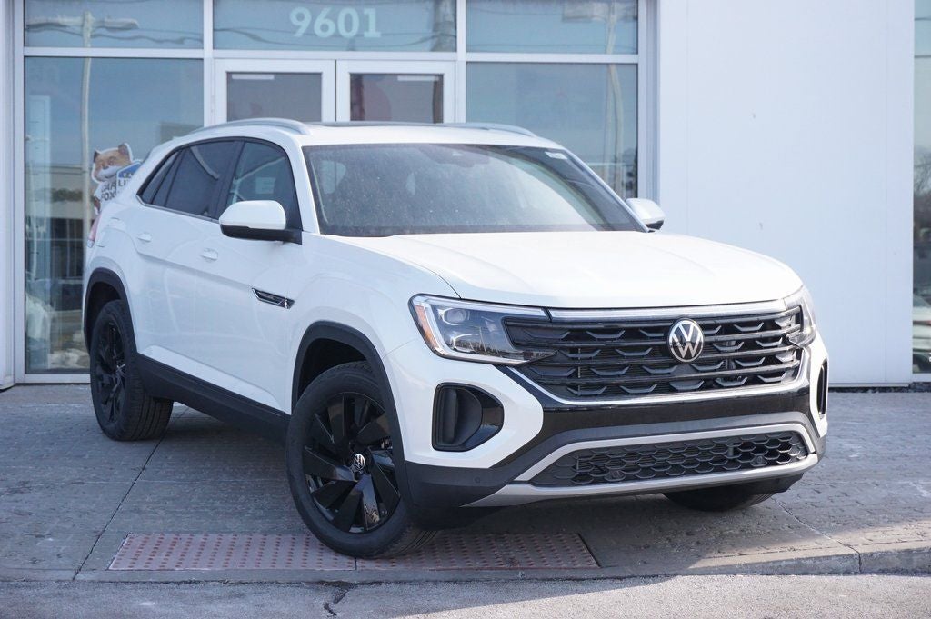 2026 Volkswagen Atlas Cross Sport 2.0T SE w/Technology