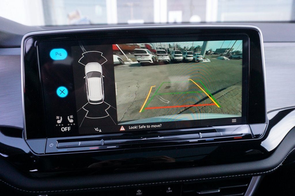 2026 Volkswagen Atlas Cross Sport 2.0T SE w/Technology