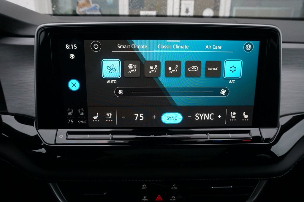 2026 Volkswagen Atlas Cross Sport 2.0T SE w/Technology