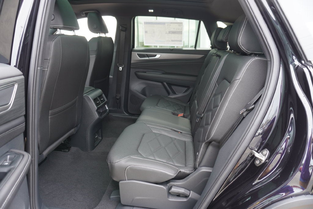 2026 Volkswagen Atlas Cross Sport SE w/Technology