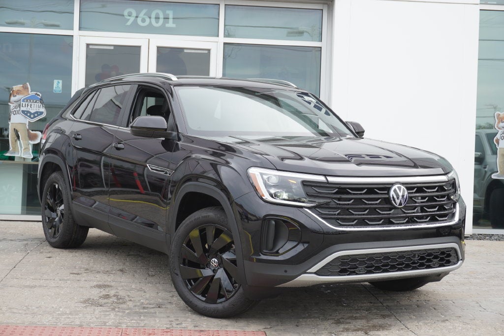 2026 Volkswagen Atlas Cross Sport SE w/Technology