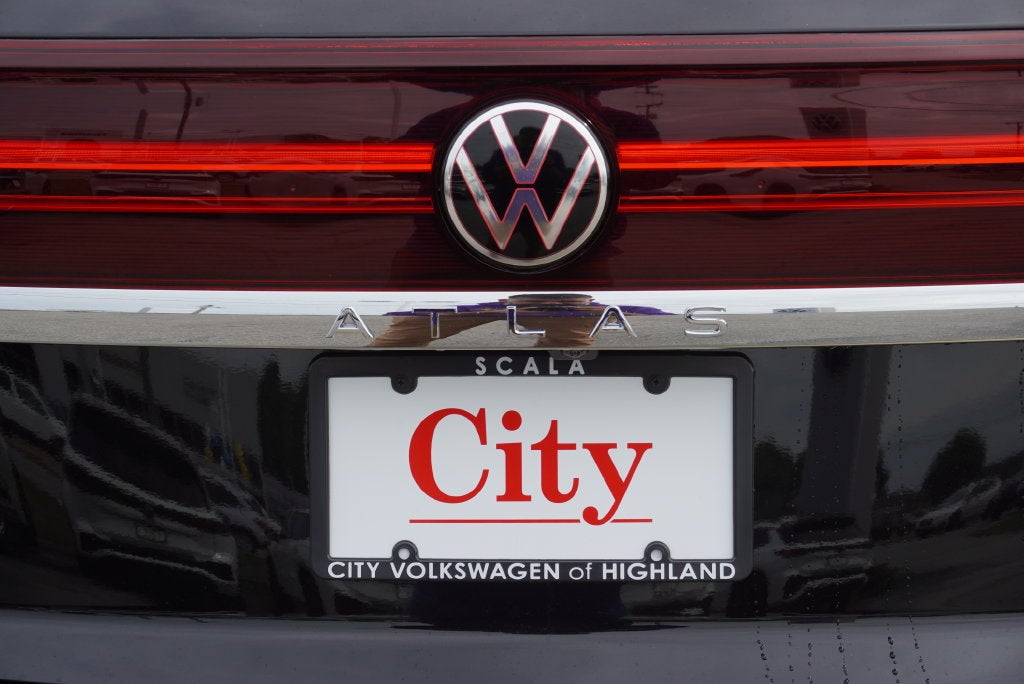 2026 Volkswagen Atlas Cross Sport SE w/Technology