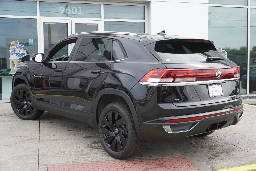 2026 Volkswagen Atlas Cross Sport SE w/Technology