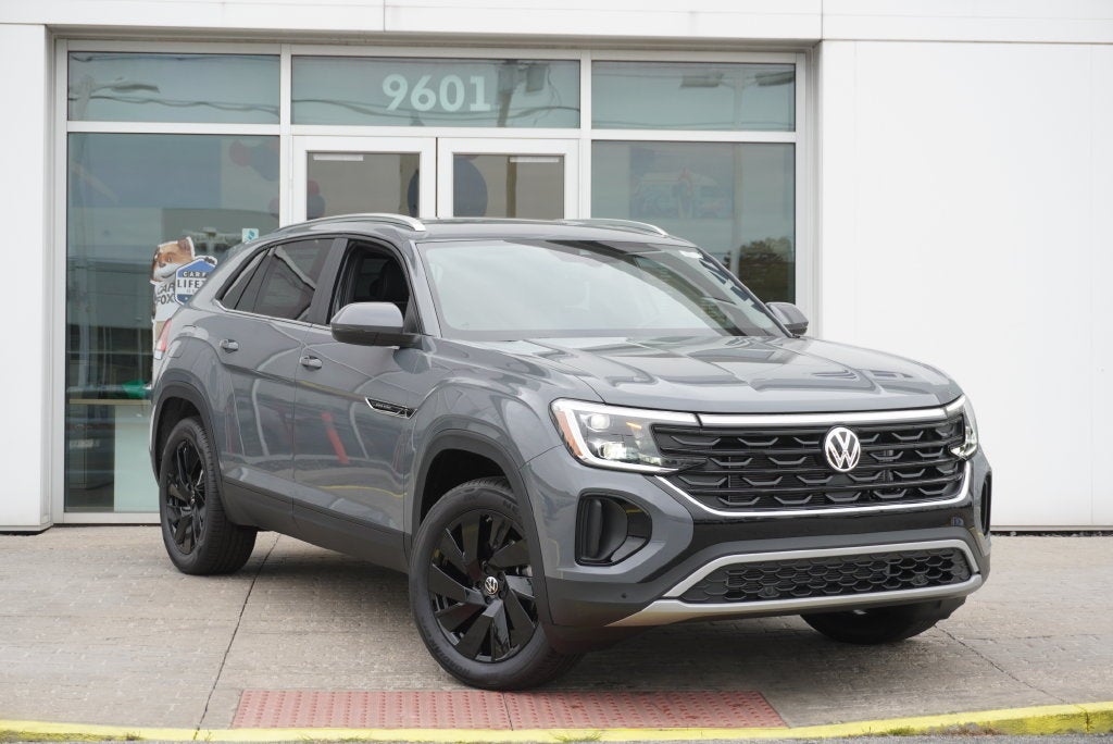 2026 Volkswagen Atlas Cross Sport SE w/Technology