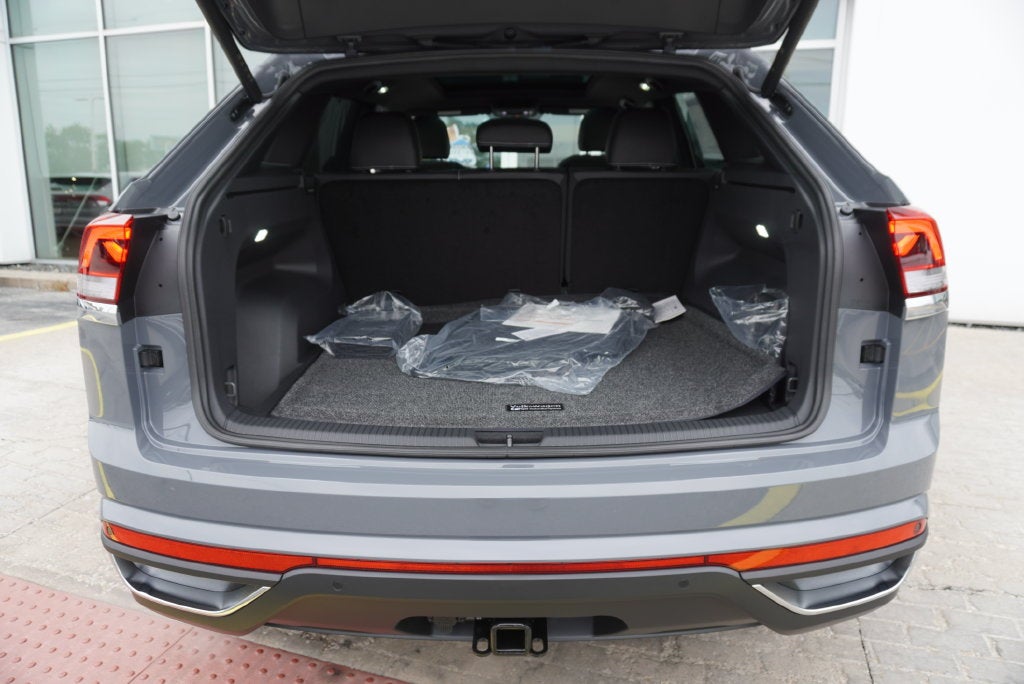 2026 Volkswagen Atlas Cross Sport SE w/Technology