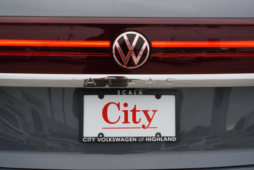 2026 Volkswagen Atlas Cross Sport SE w/Technology