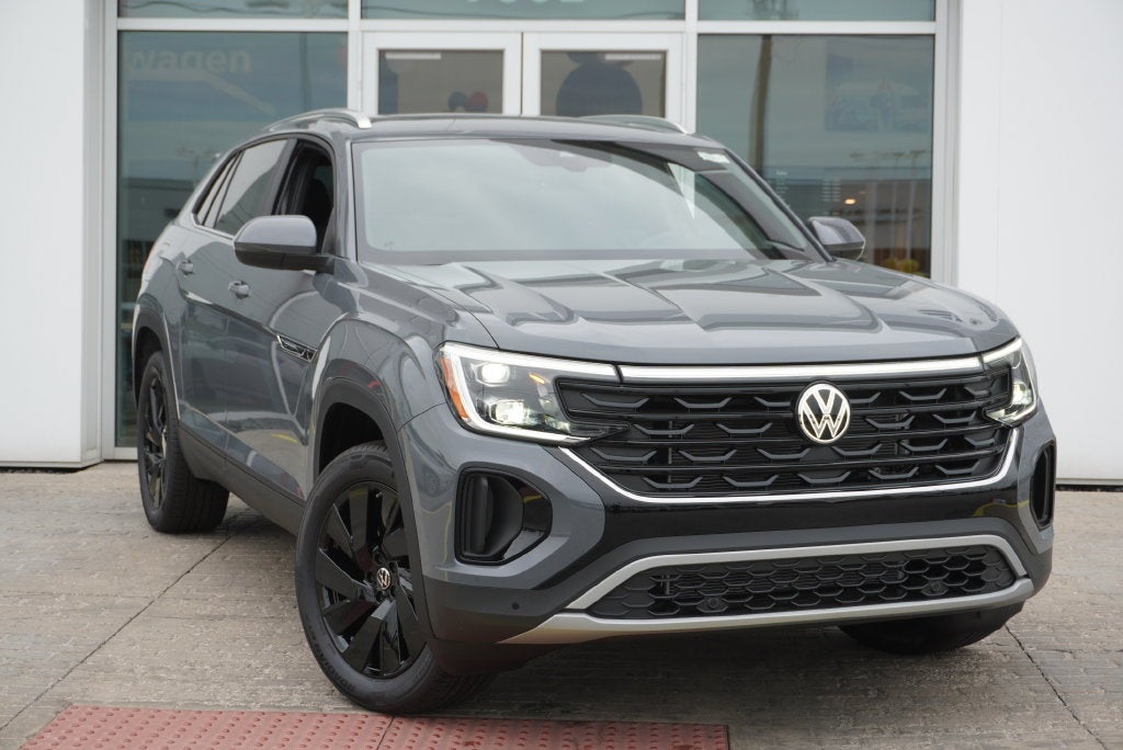 2026 Volkswagen Atlas Cross Sport SE w/Technology