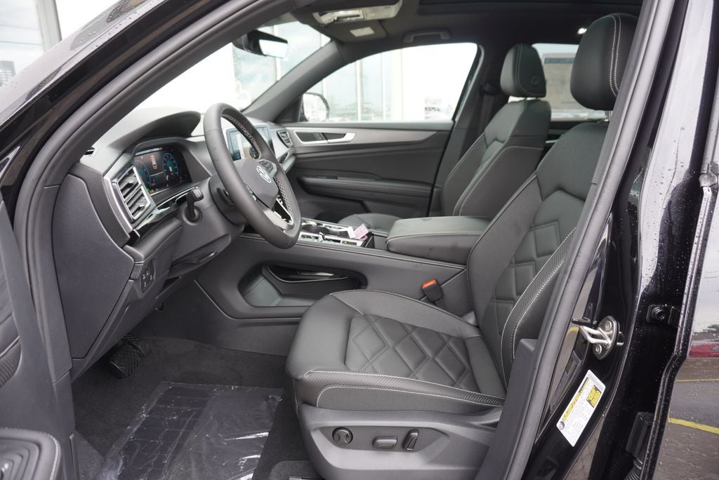 2026 Volkswagen Atlas Cross Sport SE w/Technology