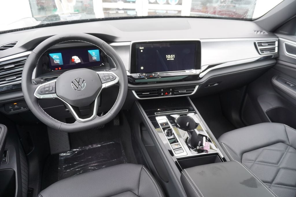 2026 Volkswagen Atlas Cross Sport SE w/Technology