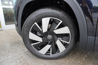 2026 Volkswagen Atlas Cross Sport SE w/Technology