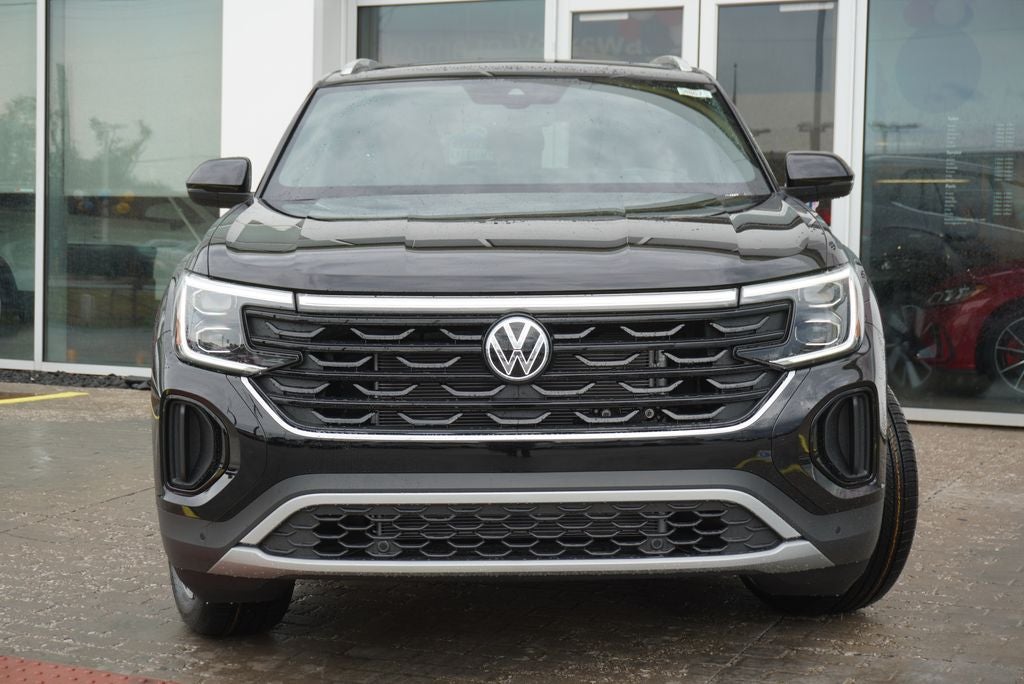 2026 Volkswagen Atlas Cross Sport SE w/Technology