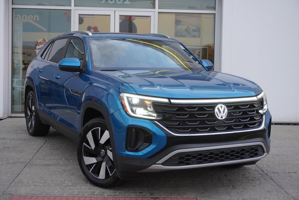 2024 Volkswagen Atlas Cross Sport 2.0T SE w/Technology
