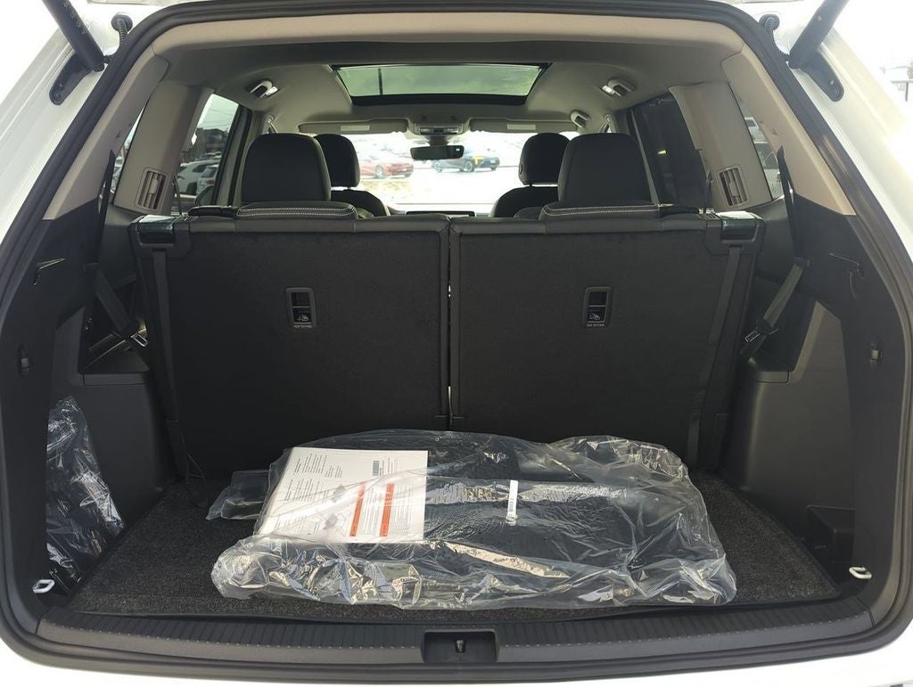 2026 Volkswagen Atlas SE w/Technology