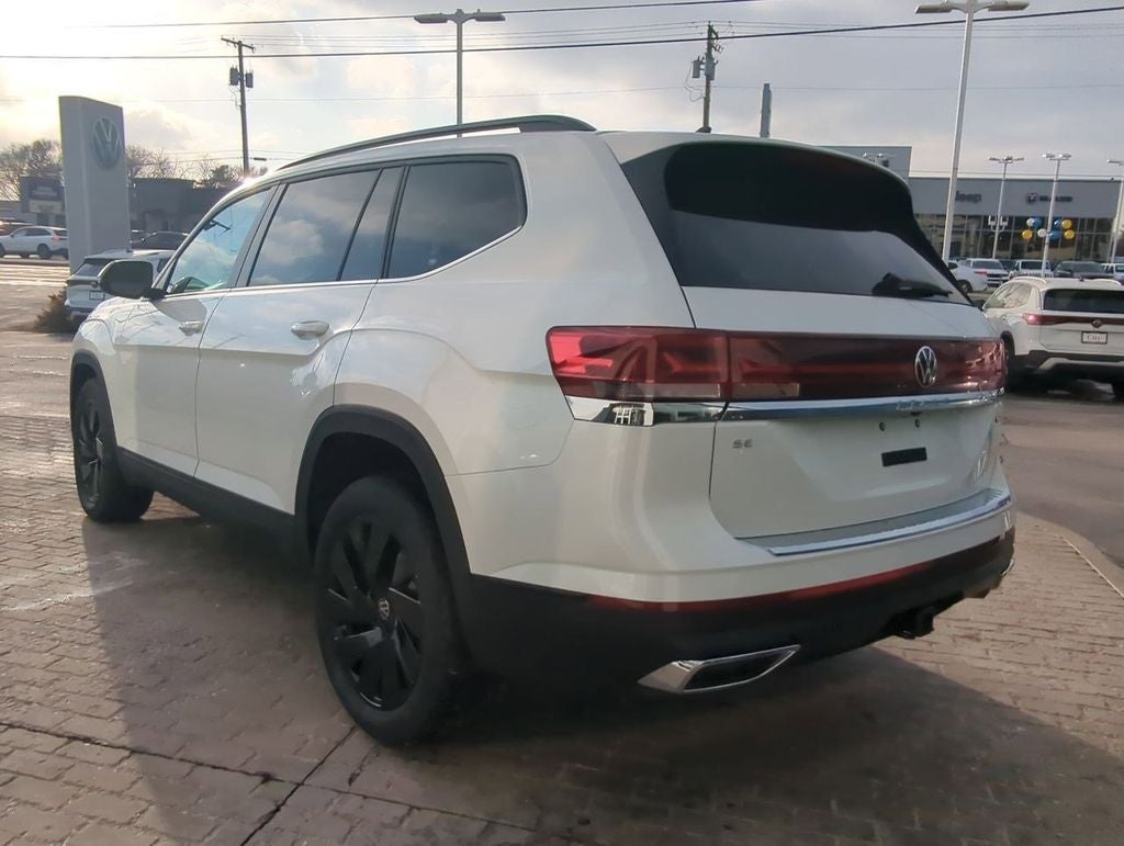 2026 Volkswagen Atlas SE w/Technology