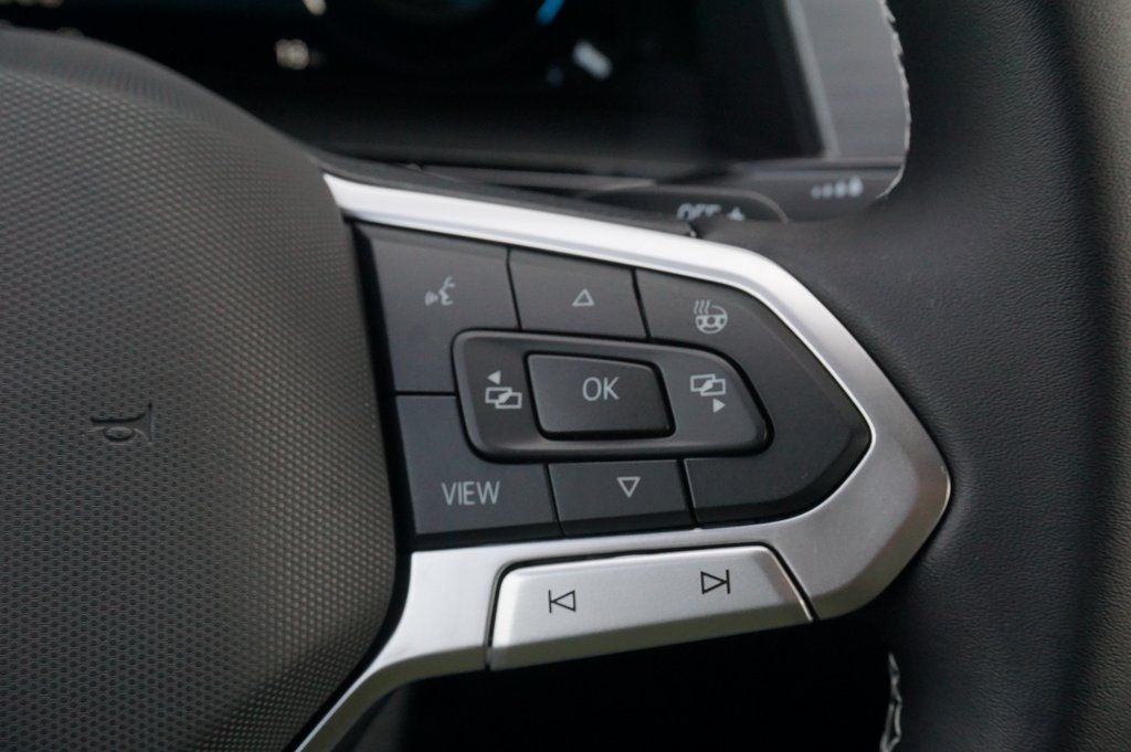 2026 Volkswagen Atlas Cross Sport 2.0T SE