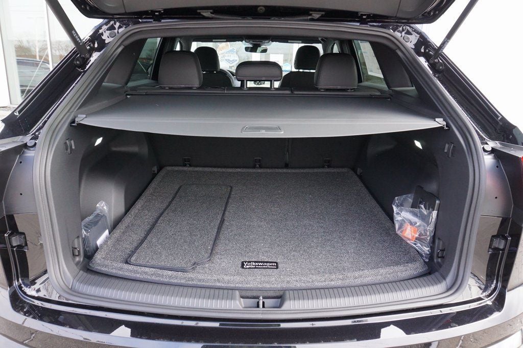 2026 Volkswagen Atlas Cross Sport 2.0T SE