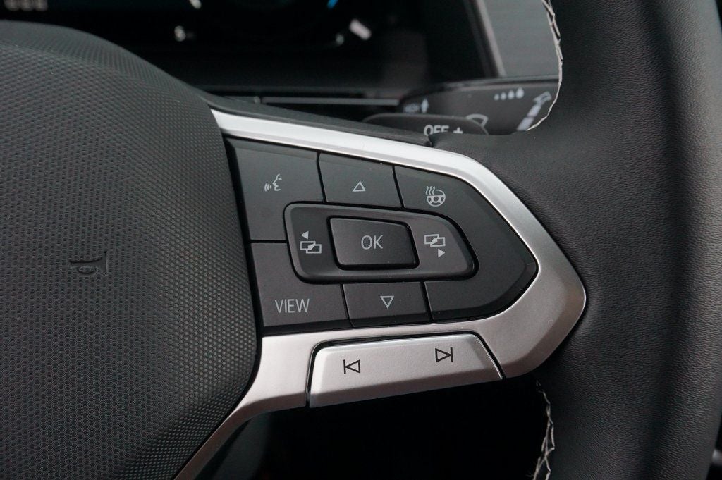 2026 Volkswagen Atlas Cross Sport 2.0T SE