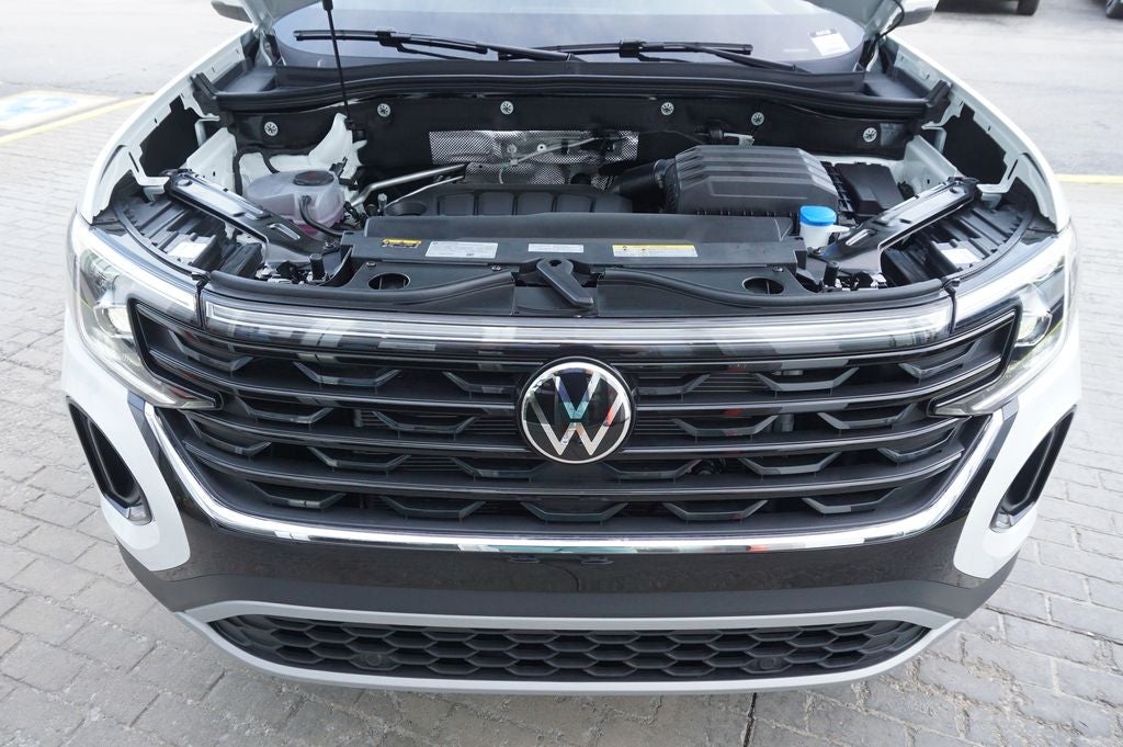 2026 Volkswagen Atlas Cross Sport 2.0T SE