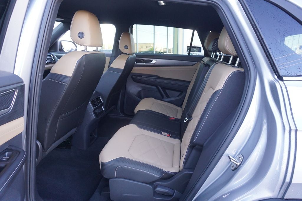 2025 Volkswagen Atlas Cross Sport 2.0T SE