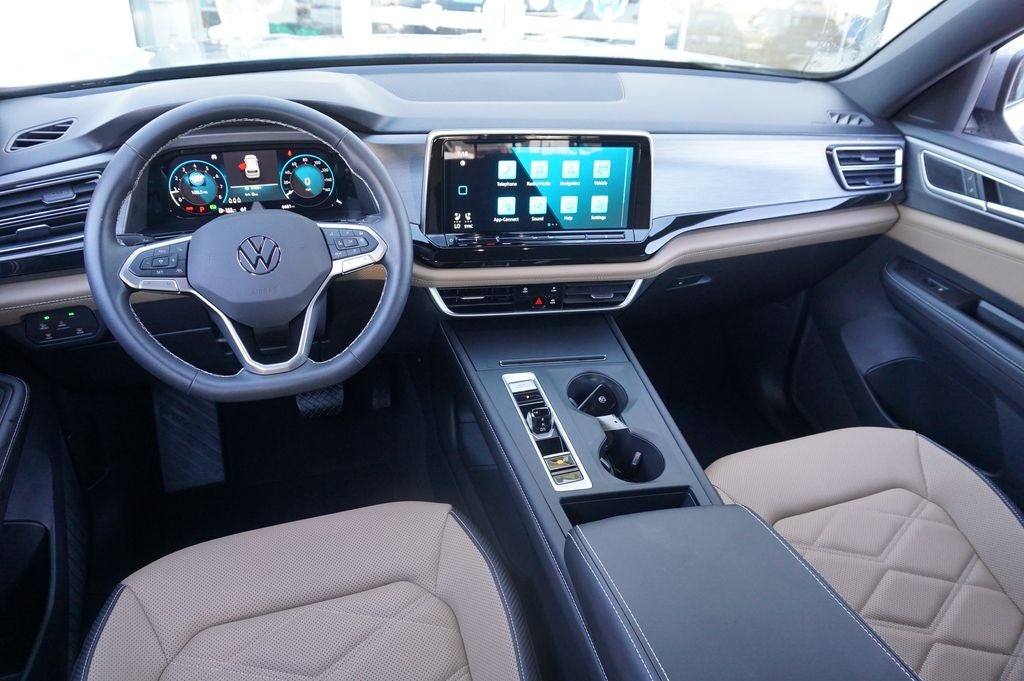 2025 Volkswagen Atlas Cross Sport 2.0T SE
