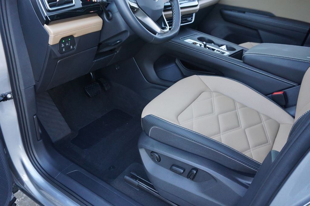 2025 Volkswagen Atlas Cross Sport 2.0T SE