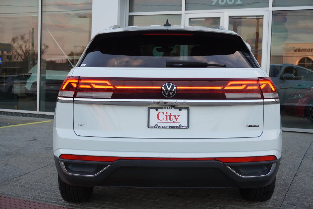 2024 Volkswagen Atlas Cross Sport 2.0T SE