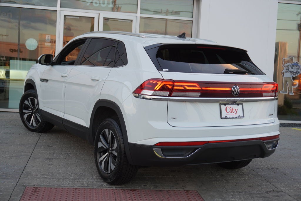 2024 Volkswagen Atlas Cross Sport 2.0T SE