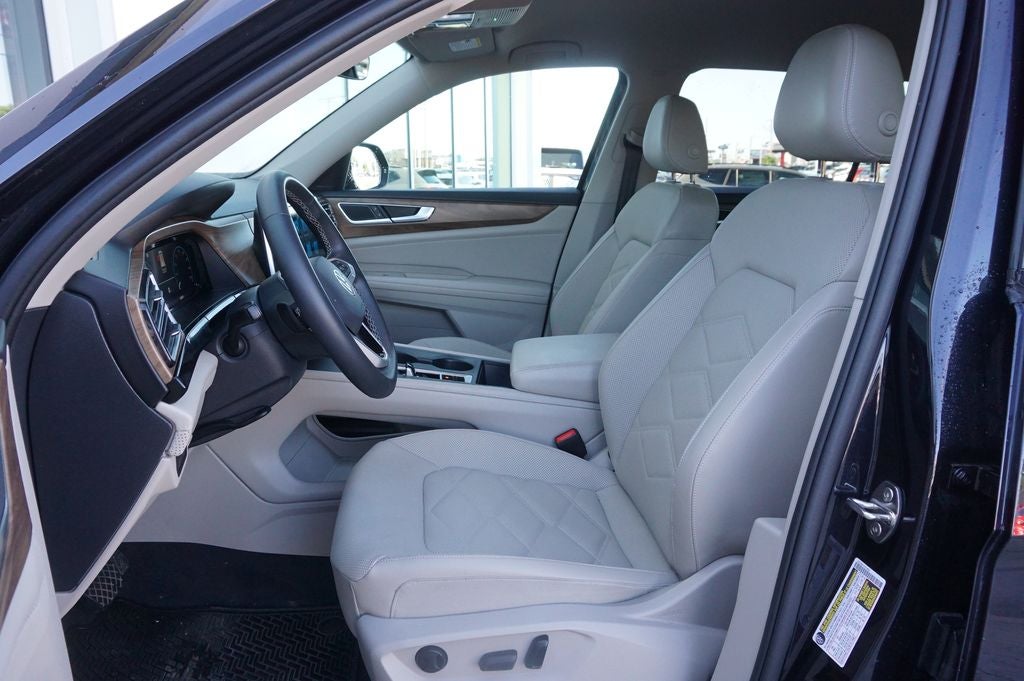 2024 Volkswagen Atlas 2.0T SE