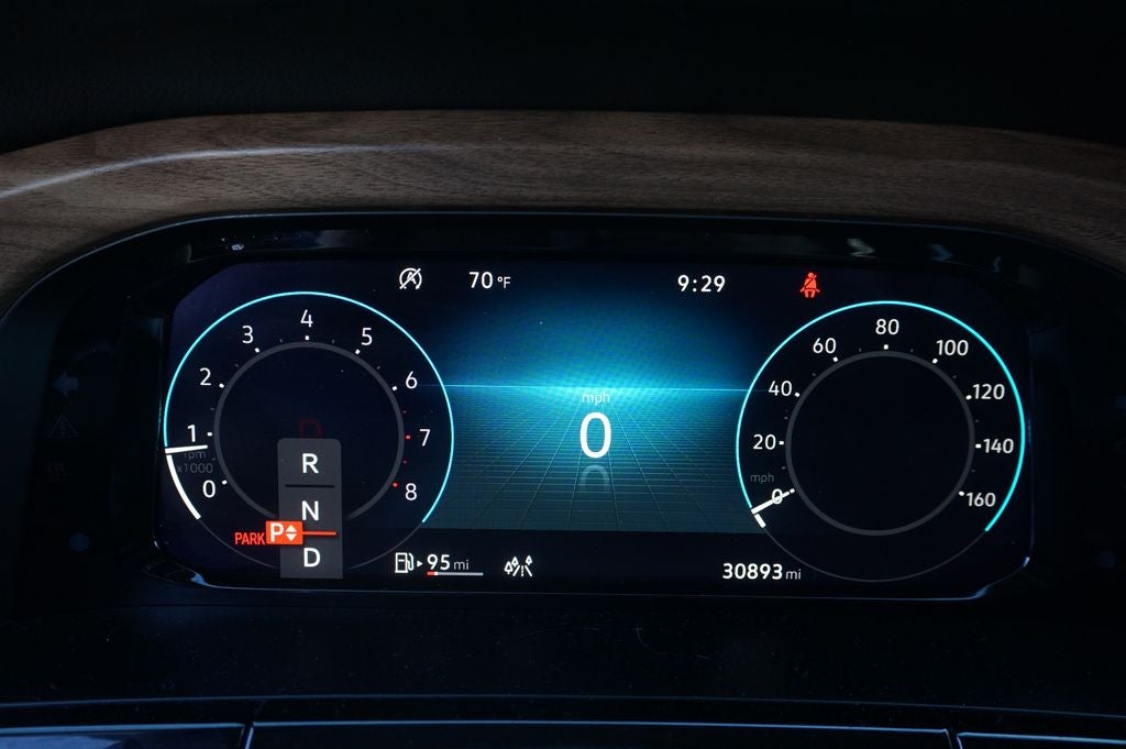 2024 Volkswagen Atlas 2.0T SE