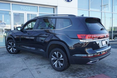 2024 Volkswagen Atlas 2.0T SE