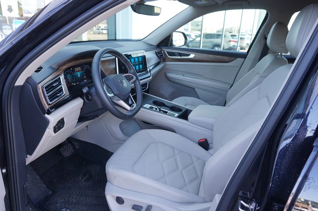 2024 Volkswagen Atlas 2.0T SE