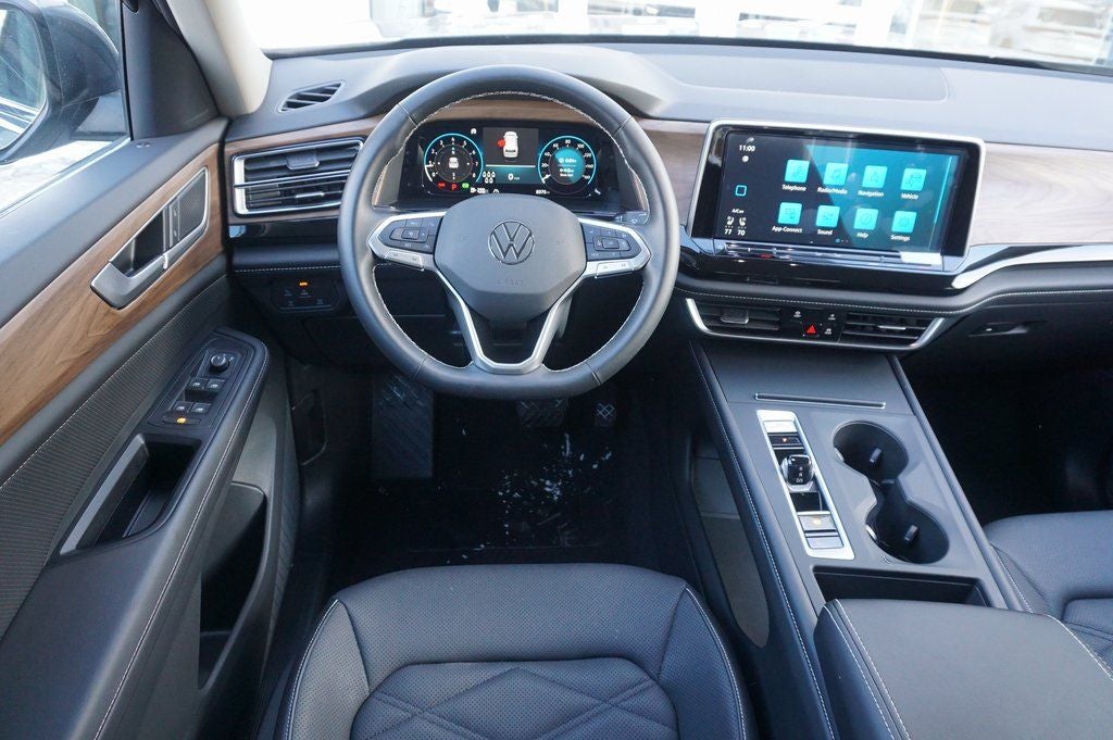 2025 Volkswagen Atlas 2.0T SE