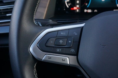 2025 Volkswagen Atlas 2.0T SE