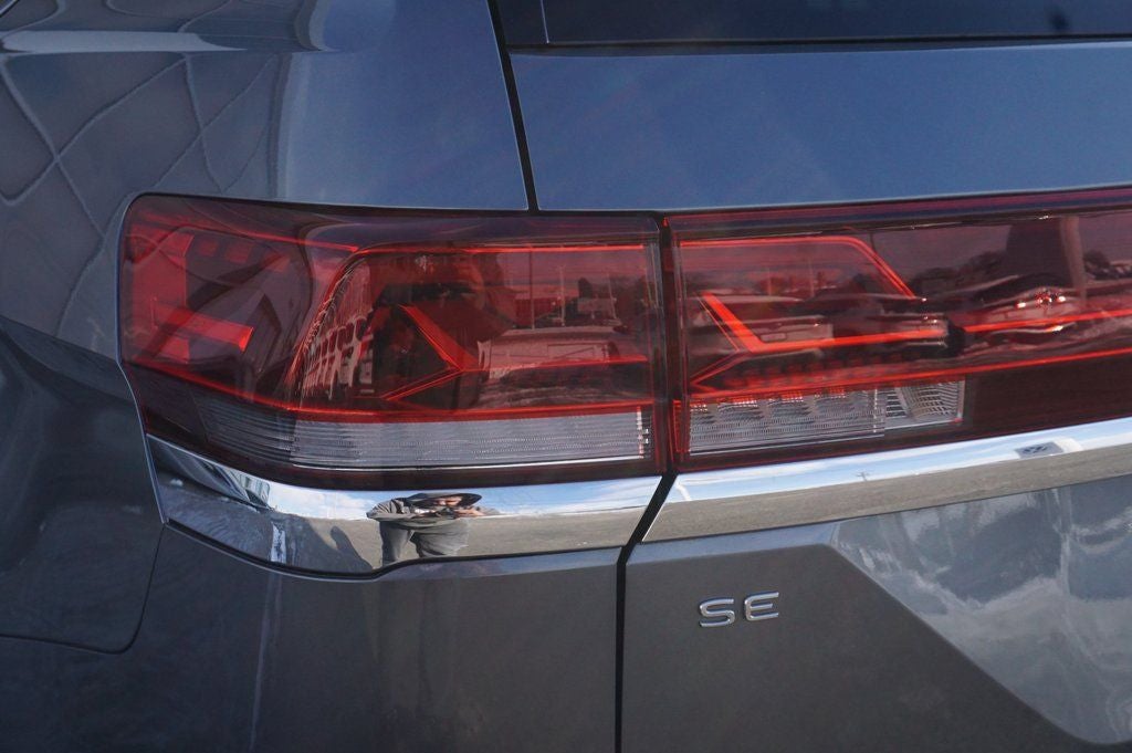 2025 Volkswagen Atlas 2.0T SE