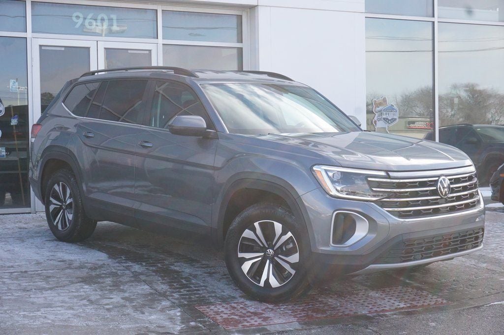 2025 Volkswagen Atlas 2.0T SE