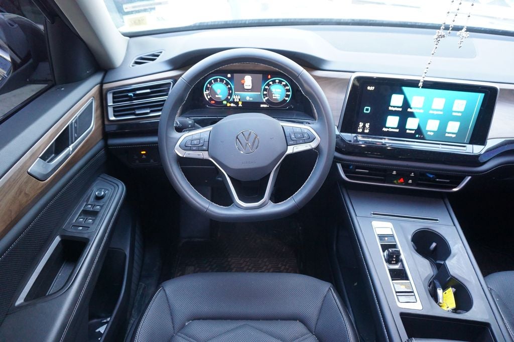 2024 Volkswagen Atlas 2.0T SE