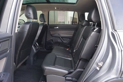 2021 Volkswagen Atlas 3.6L V6 SE w/Technology R-Line
