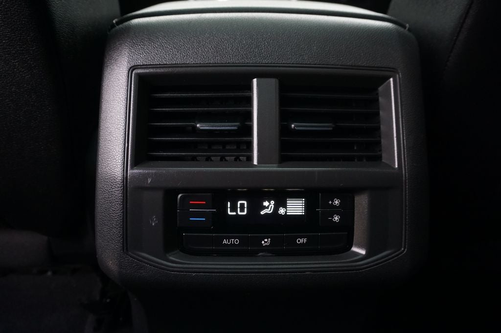 2021 Volkswagen Atlas 3.6L V6 SE w/Technology R-Line