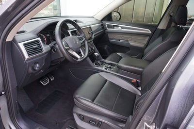 2021 Volkswagen Atlas 3.6L V6 SE w/Technology R-Line